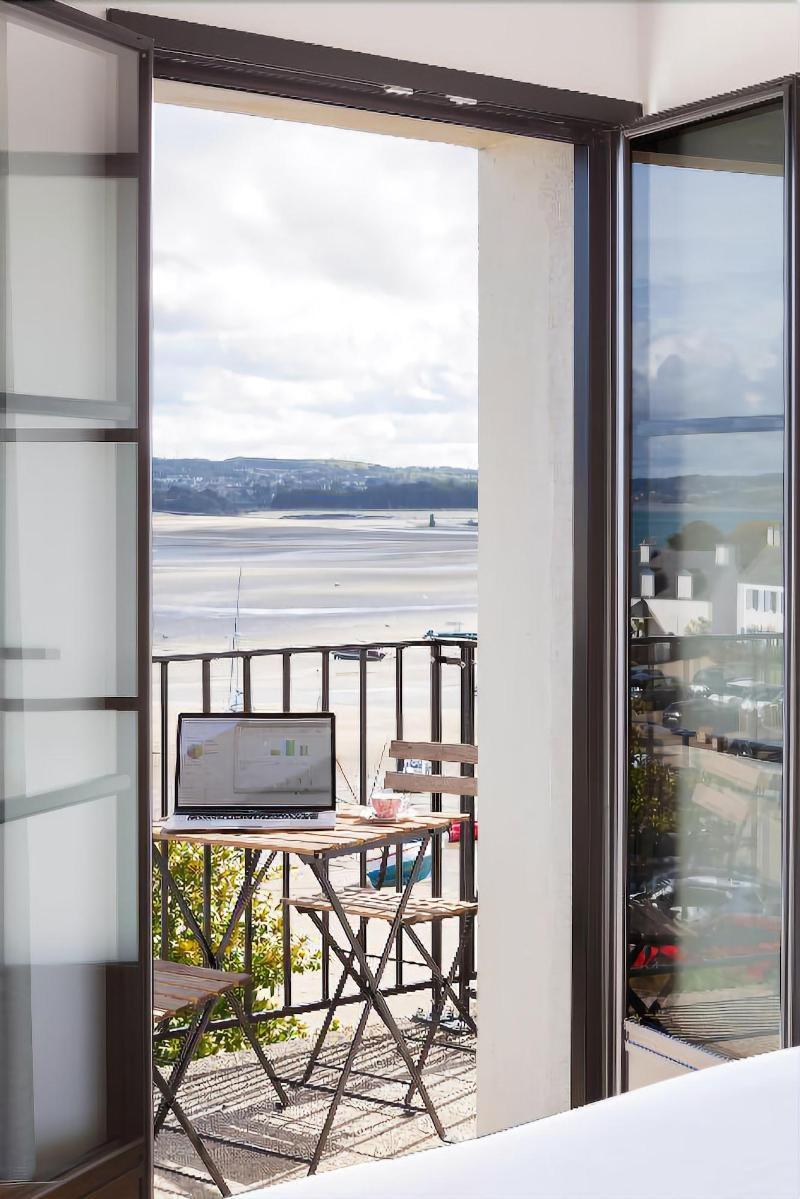 Hotel Du Port ロキレック エクステリア 写真